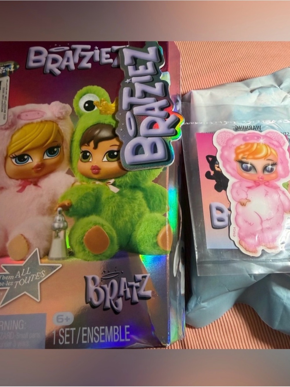 2 Bratz Bratziez Iconz Series Plush Keychain “Bunny Boo Sasha" AND pink CLOE‼️🔥 - Picture 2 of 6
